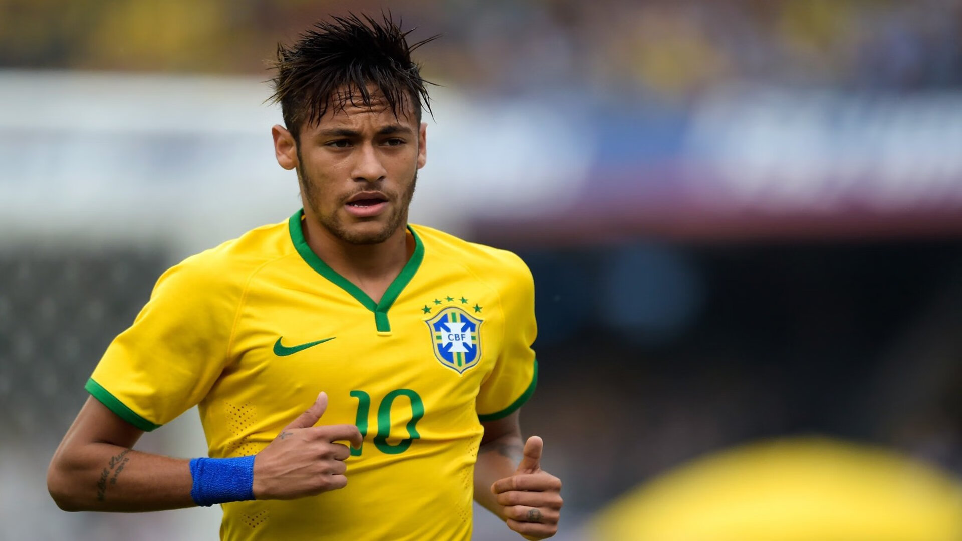 开元游戏 -周末年终总决赛焦点战！上海海港迎战莱比锡，险胜或上演